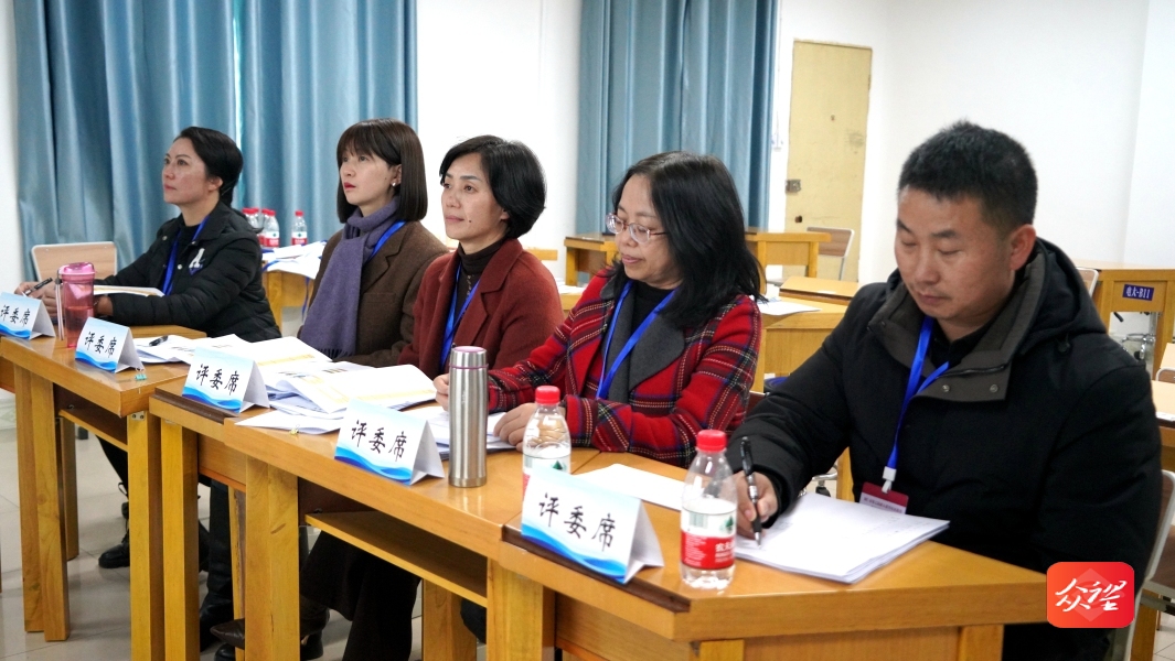 贵州铜仁：开展教育教学技能比赛 书写成教社教“六个美”